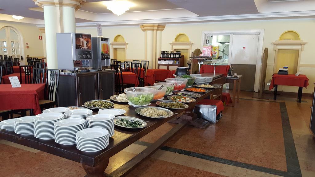 Hotel Royal Garda  Zewnętrze zdjęcie