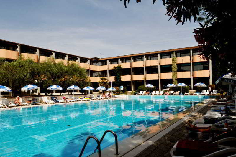 Hotel Royal Garda  Zewnętrze zdjęcie